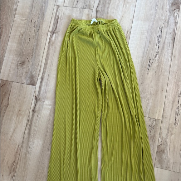 Green Ribbed Pants - Picture 1 of 11